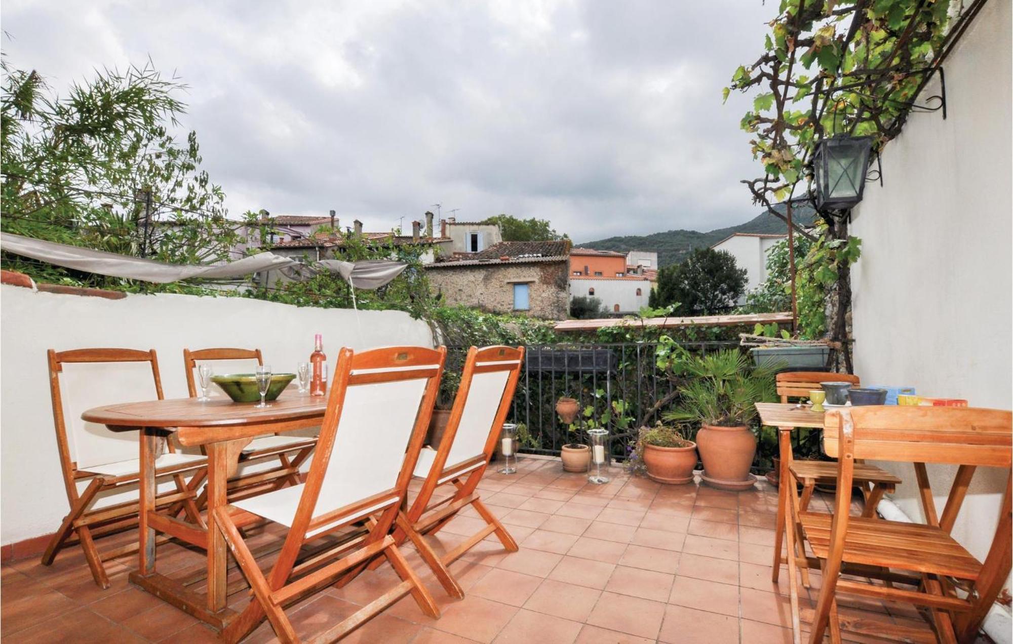 Amazing Home In Ceret With Wifi Eksteriør billede